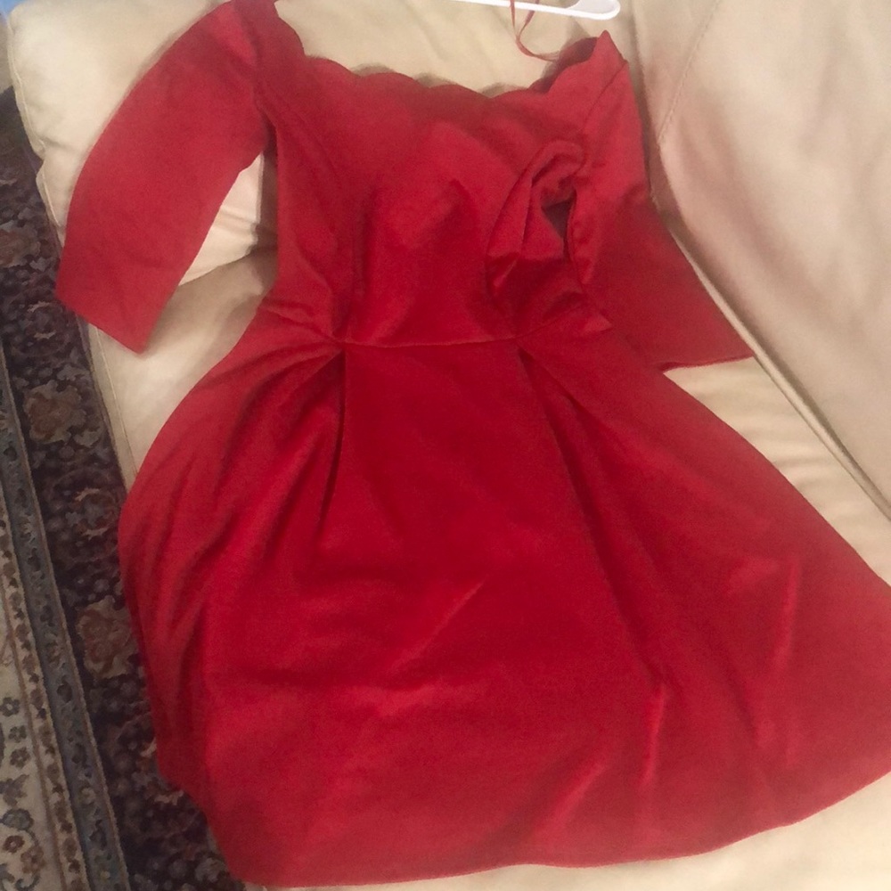 Dress - Picture 3 of 3